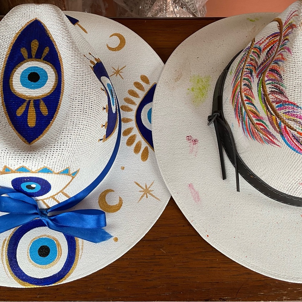 Hands painted hat - Picture 4 of 4
